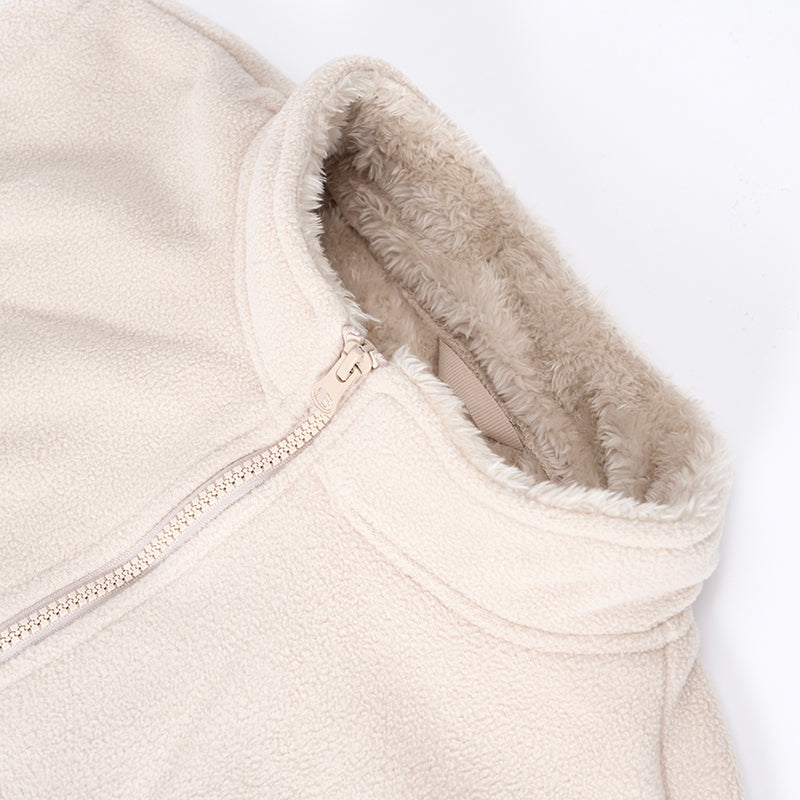 Fleece collar and lining in the supplier product photo